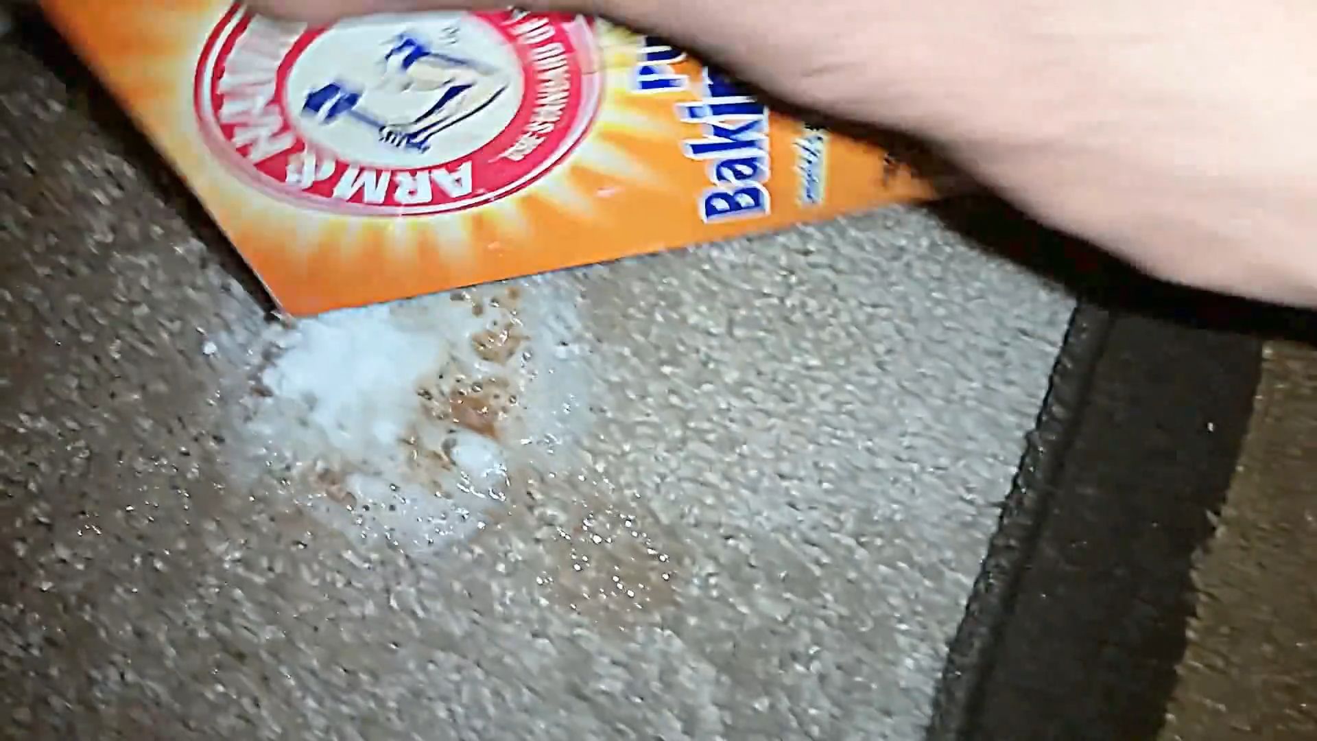 Backofen reinigen mit Natron